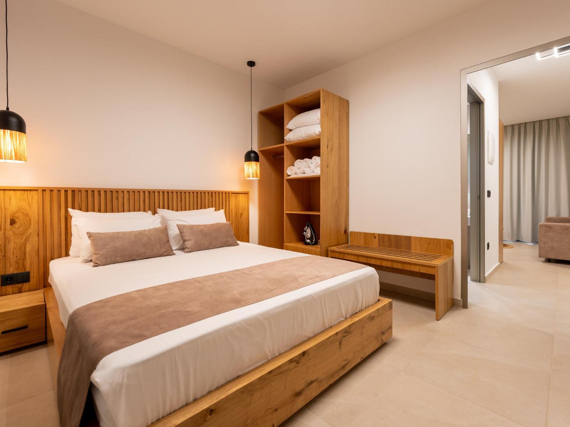 Antony'S Luxury Apartments Νικήτη Εξωτερικό φωτογραφία