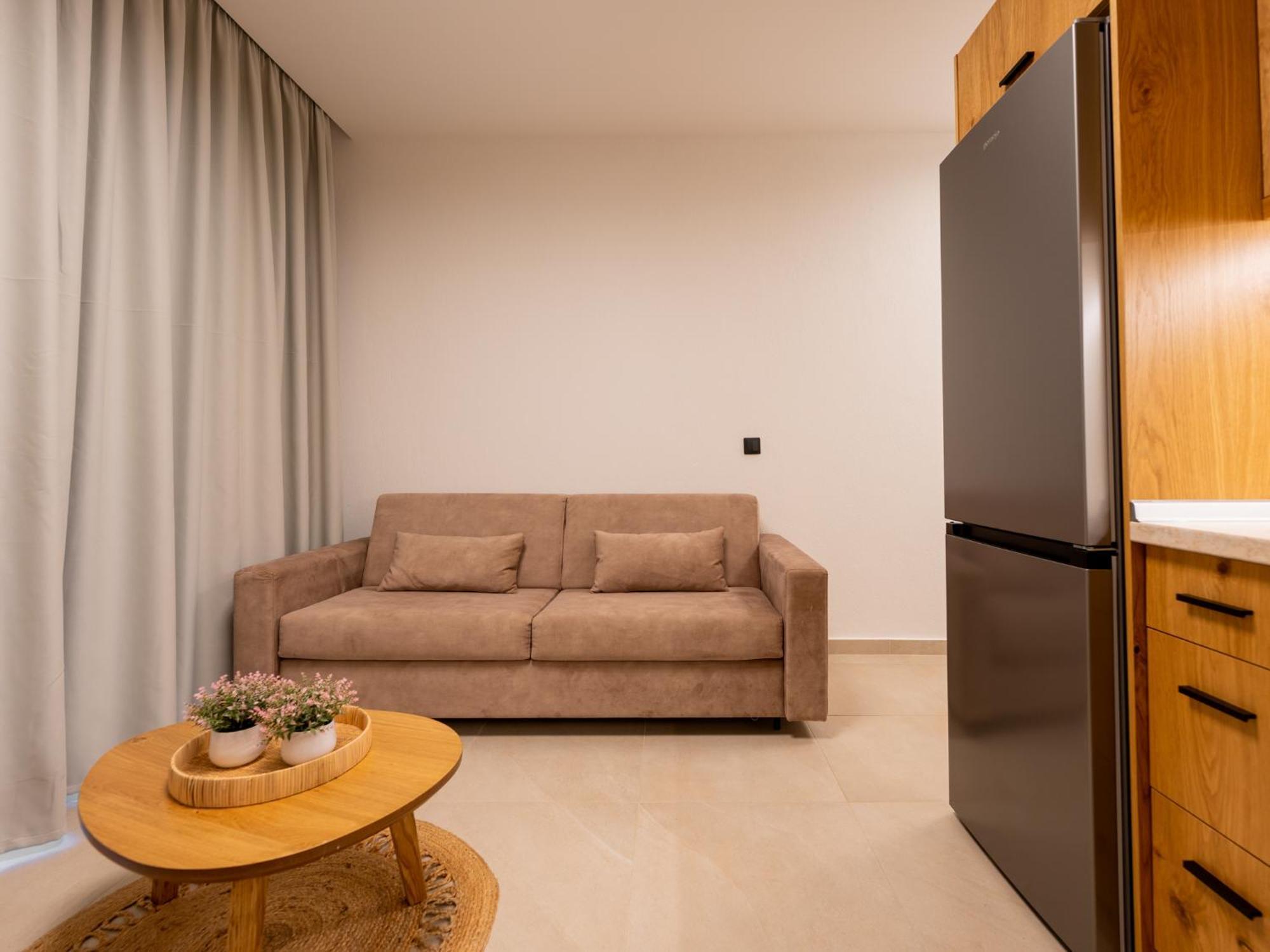 Antony'S Luxury Apartments Νικήτη Εξωτερικό φωτογραφία