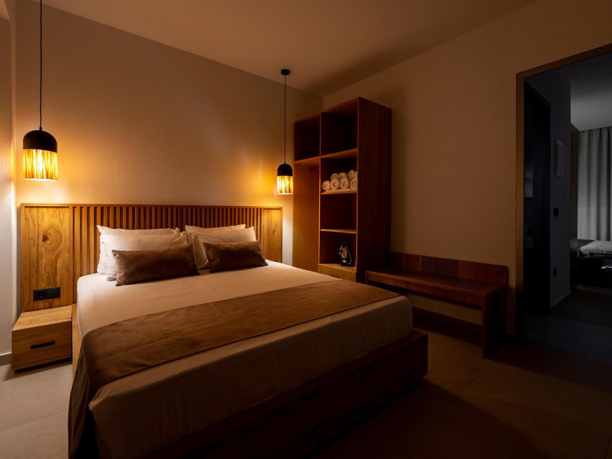Antony'S Luxury Apartments Νικήτη Εξωτερικό φωτογραφία
