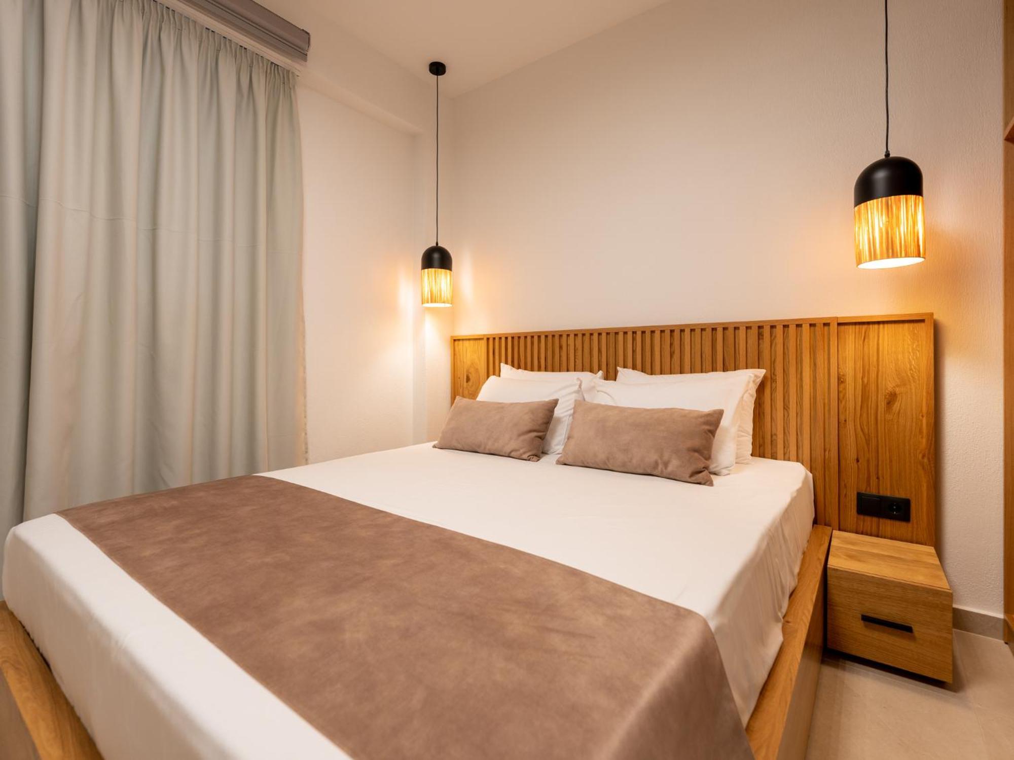 Antony'S Luxury Apartments Νικήτη Εξωτερικό φωτογραφία