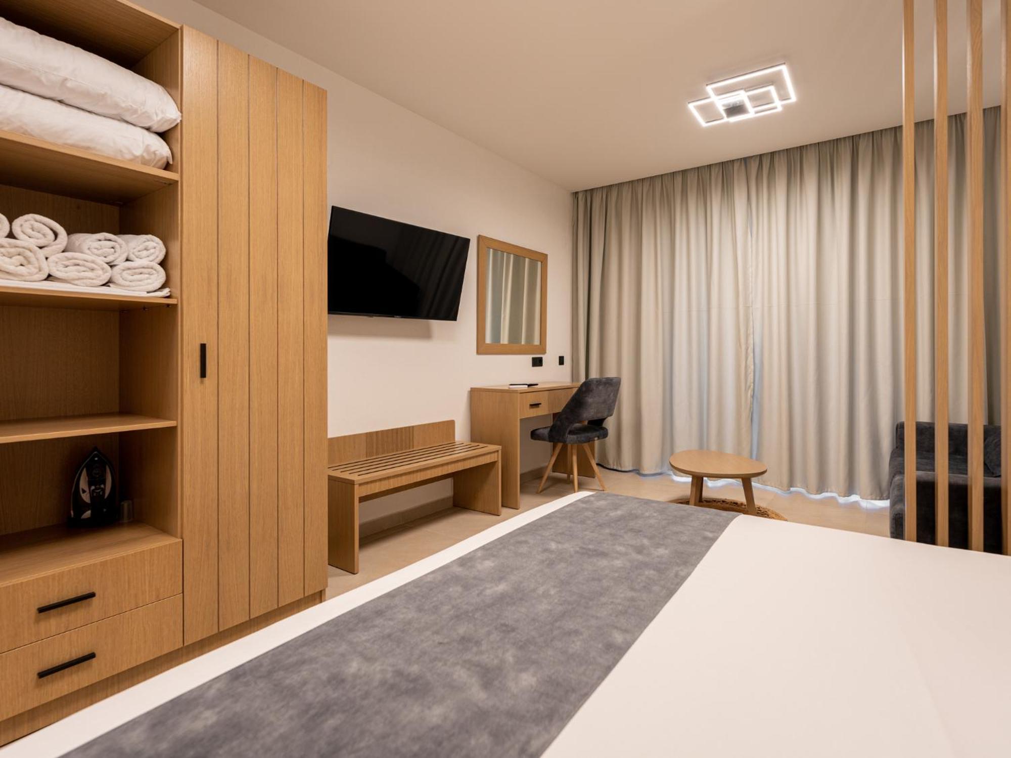 Antony'S Luxury Apartments Νικήτη Εξωτερικό φωτογραφία